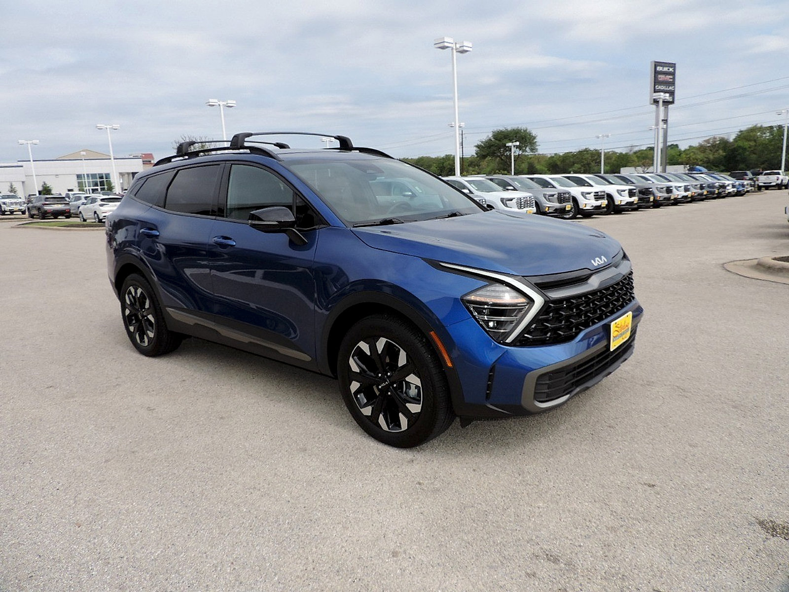 Used 2024 Kia Sportage X-Line image 3