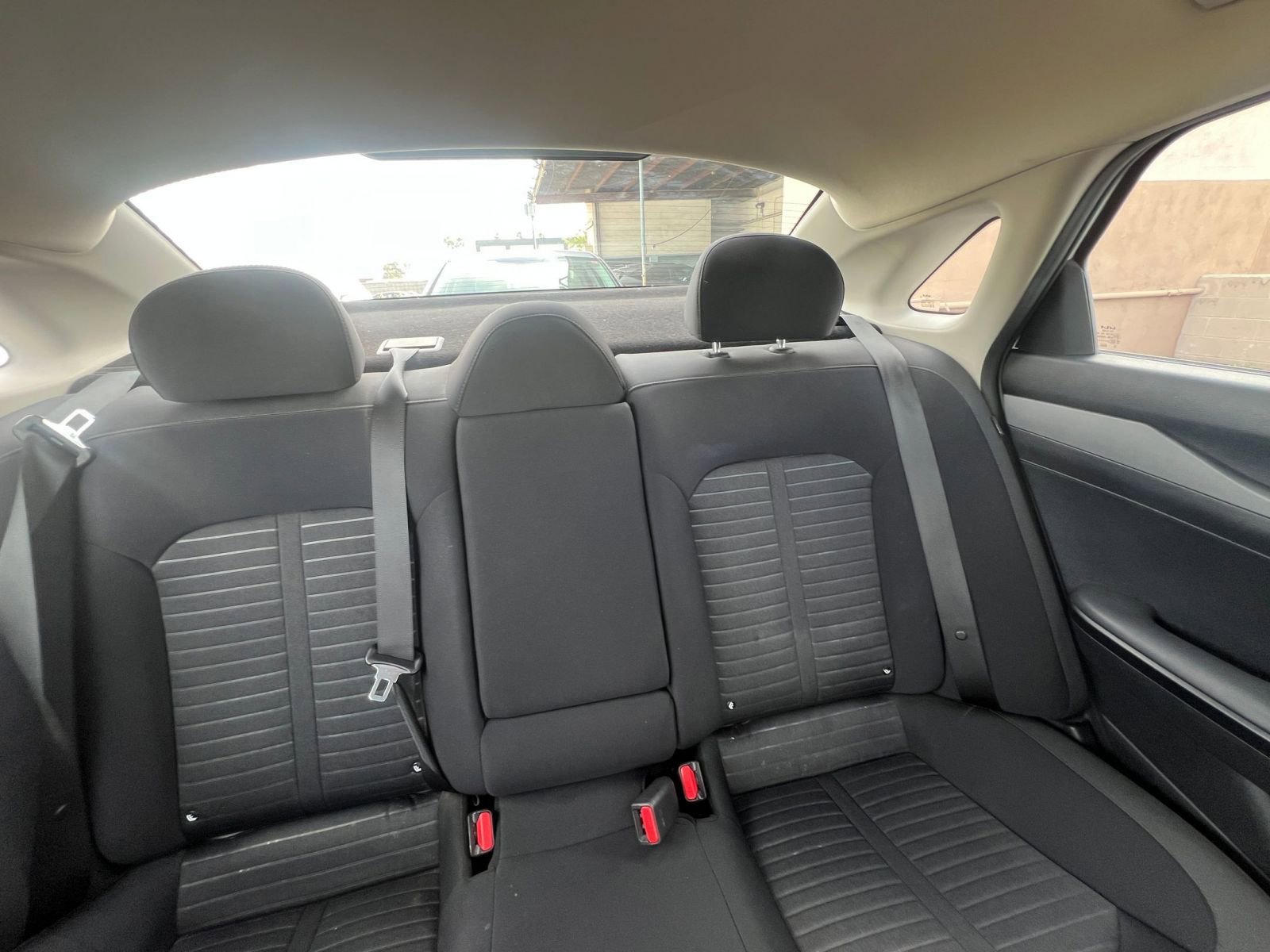 Used 2025 Kia K5 LXS image 37