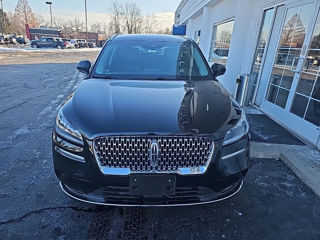 Used 2022 Lincoln Corsair AWD w/ Equipment Group 101A image 3