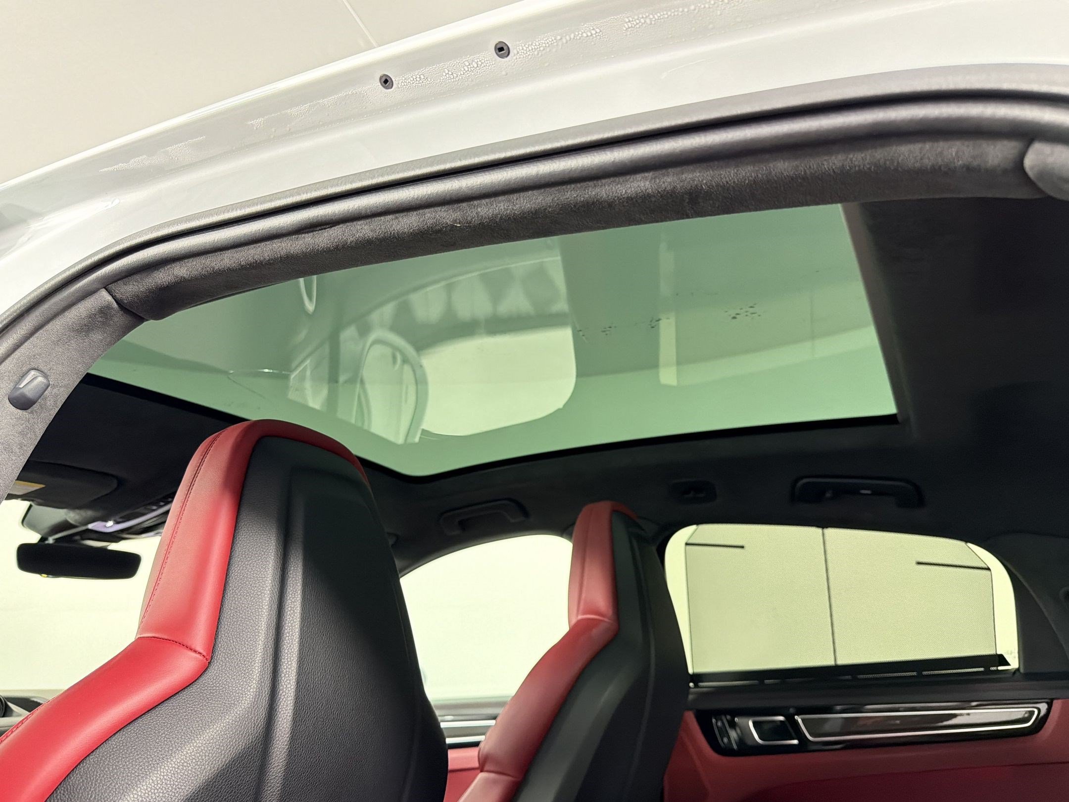 Certified 2023 Porsche Cayenne Turbo AWD/4WD image 19