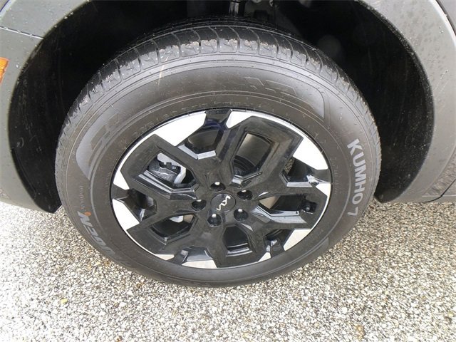 New 2025 Kia Sorento S image 10