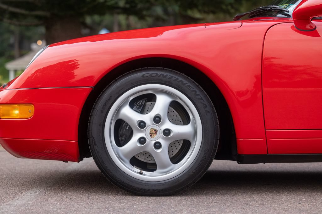 Used 1995 Porsche 911 Carrera RWD image 39