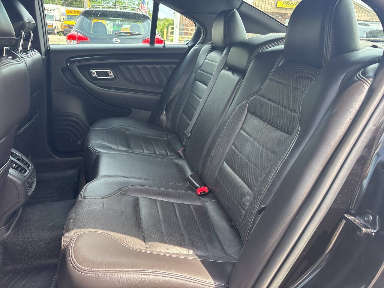 Used 2013 Ford Taurus SHO AWD/4WD image 20