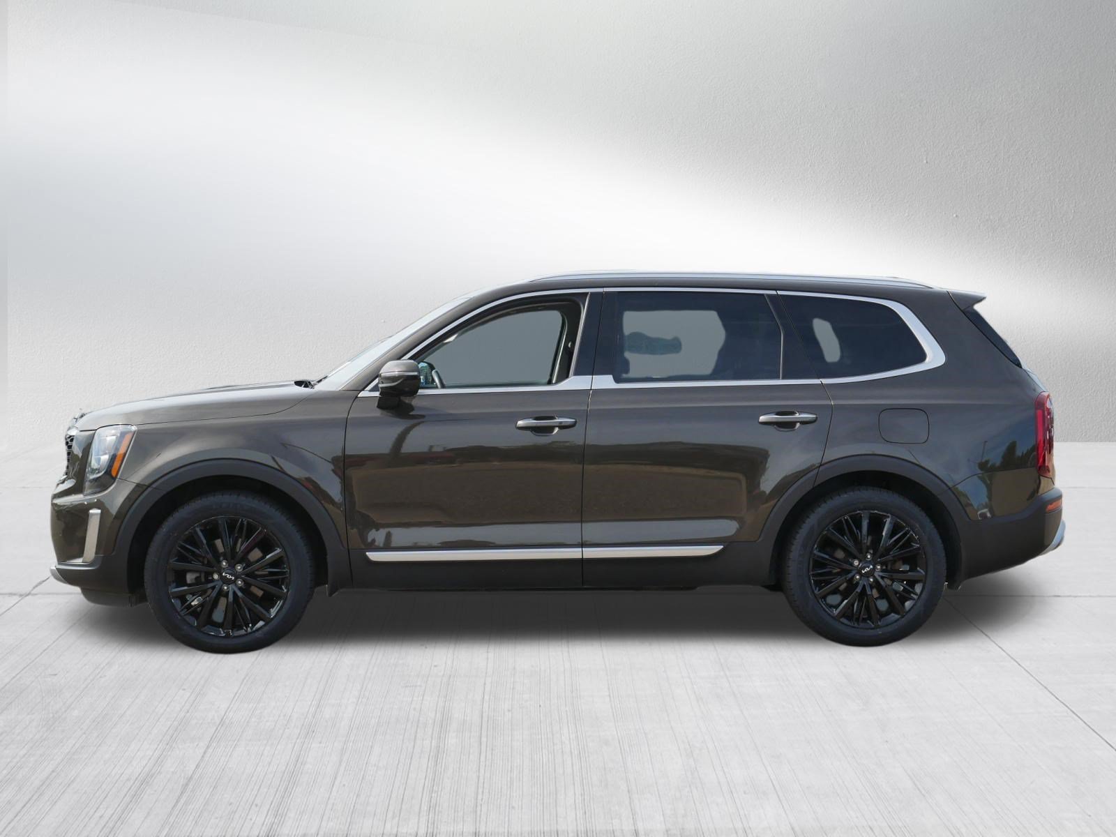 Used 2022 Kia Telluride SX w/ SX Prestige Package AWD/4WD image 4