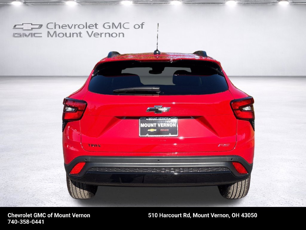 New 2026 Chevrolet Trax RS w/ Driver Confidence Package FWD image 4