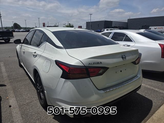 Used 2021 Nissan Altima 2.5 SR w/ SR Premium Package FWD image 2