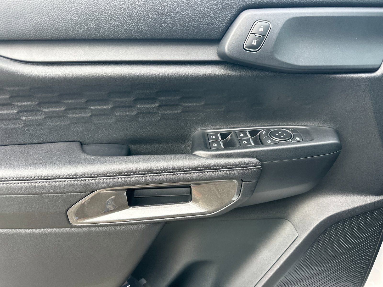 New 2025 Ford Ranger XLT w/ Black Appearance Package image 11