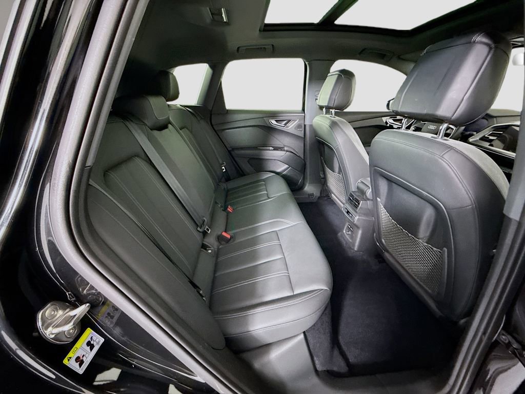 Used 2023 Audi Q4 e-tron Premium Plus w/ Premium Plus RWD image 22