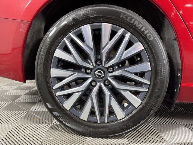 Used 2025 Nissan Altima 2.5 SV image 16