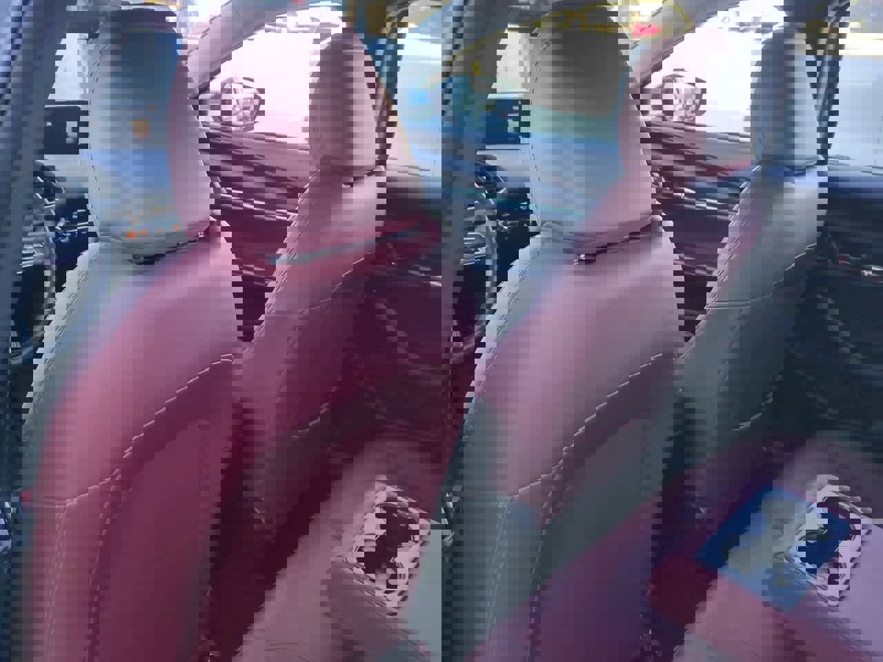 New 2026 MAZDA MAZDA3 Hatchback w/Premium Plus Pkg image 16