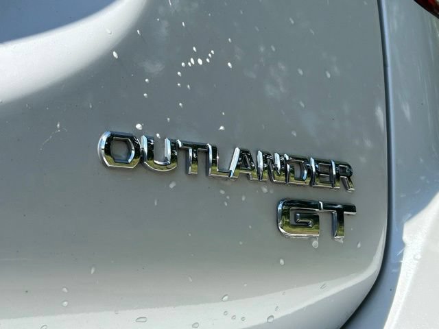Used 2016 Mitsubishi Outlander GT AWD/4WD image 15