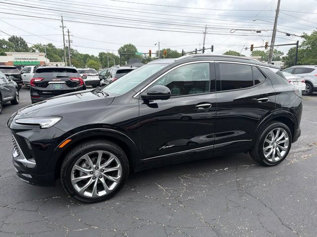 Certified 2024 Buick Encore GX Avenir w/ Avenir Technology Package AWD/4WD image 3