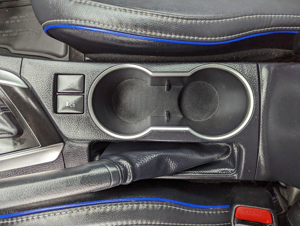 Used 2017 Toyota Corolla SE w/ SE Premium Package FWD image 26