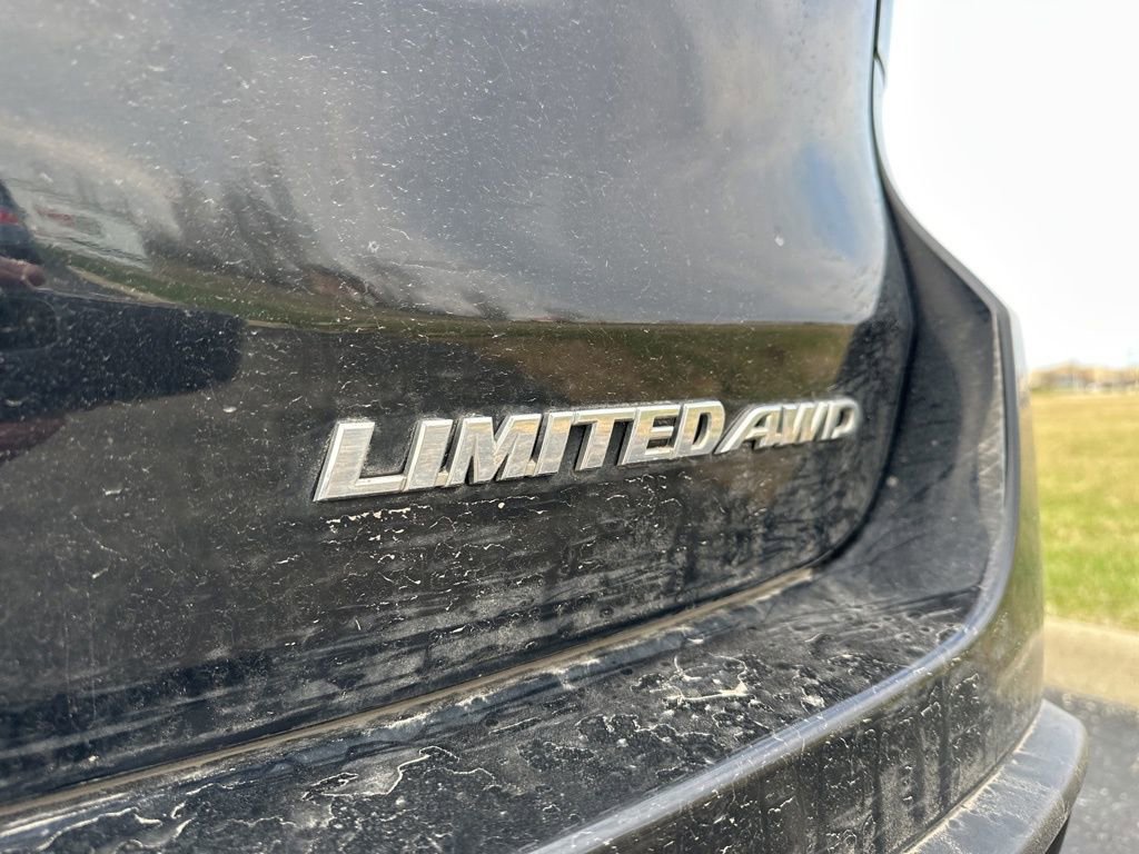 Used 2015 Toyota Highlander Limited image 4