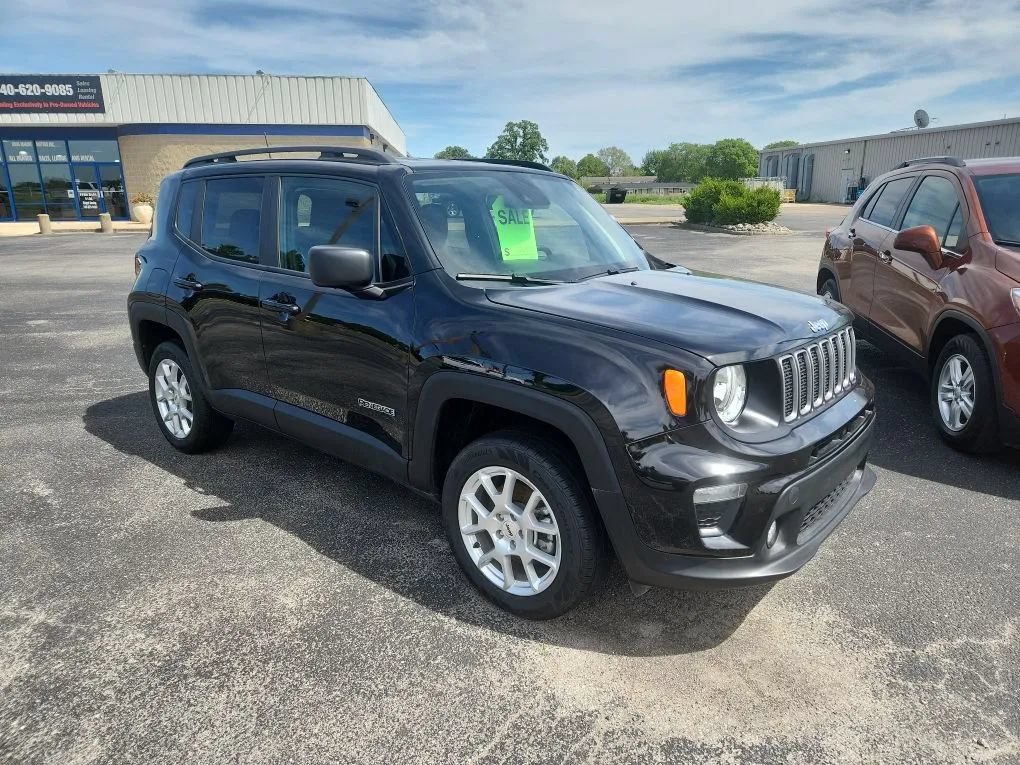 Used 2022 Jeep Renegade Latitude w/ Convenience Group