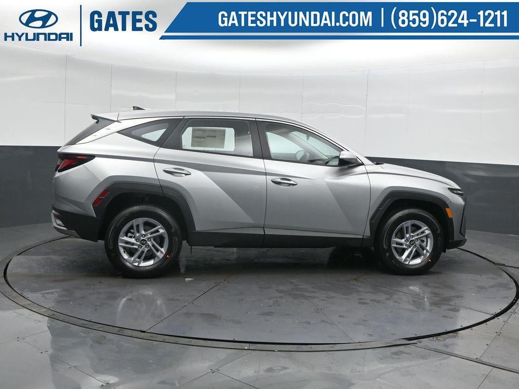 New 2026 Hyundai Tucson SE AWD/4WD image 3