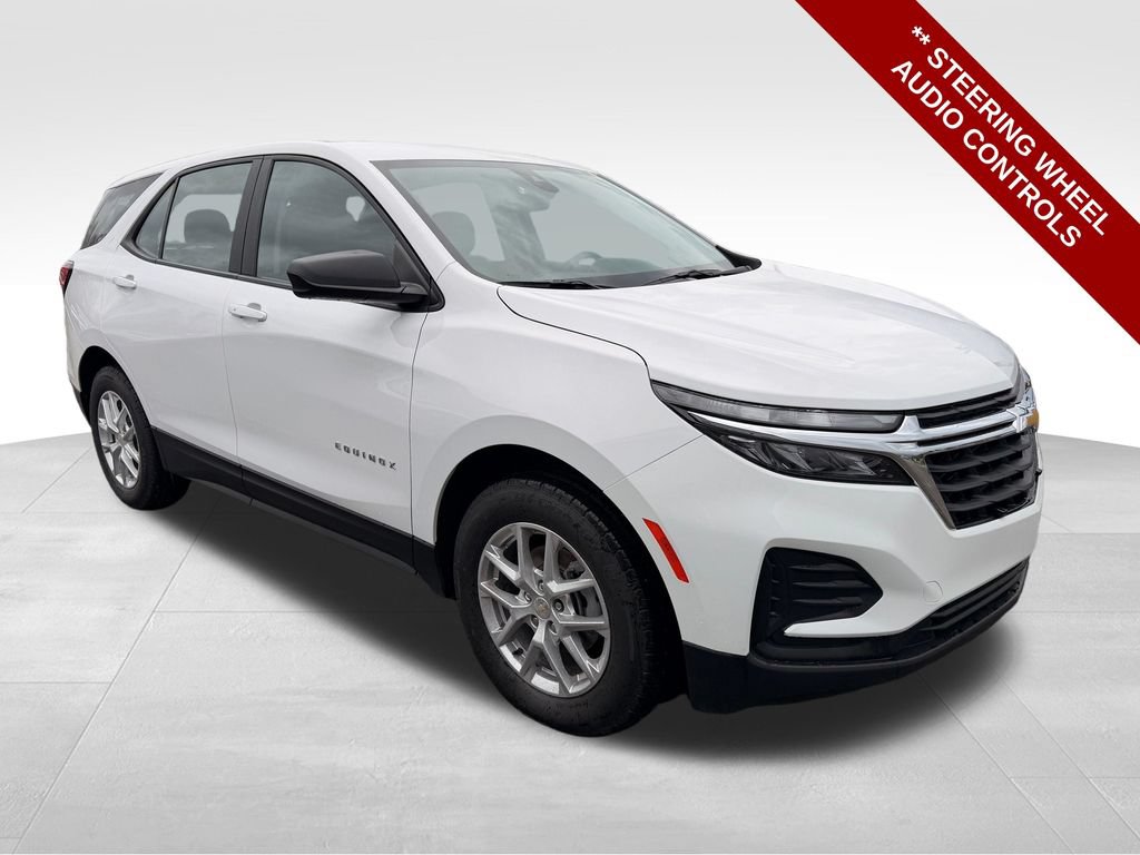 Used 2024 Chevrolet Equinox LS w/ LPO, Floor Liner Package FWD image 9