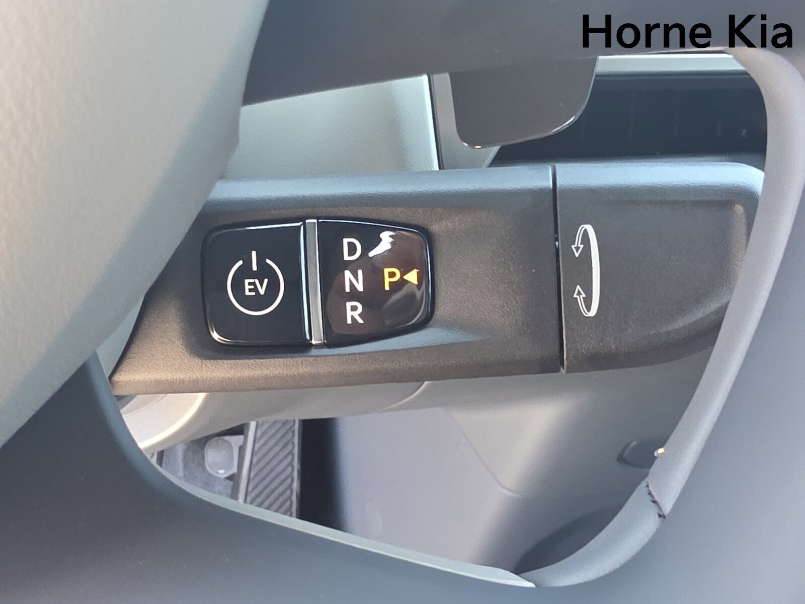 New 2026 Kia EV9 Wind image 18