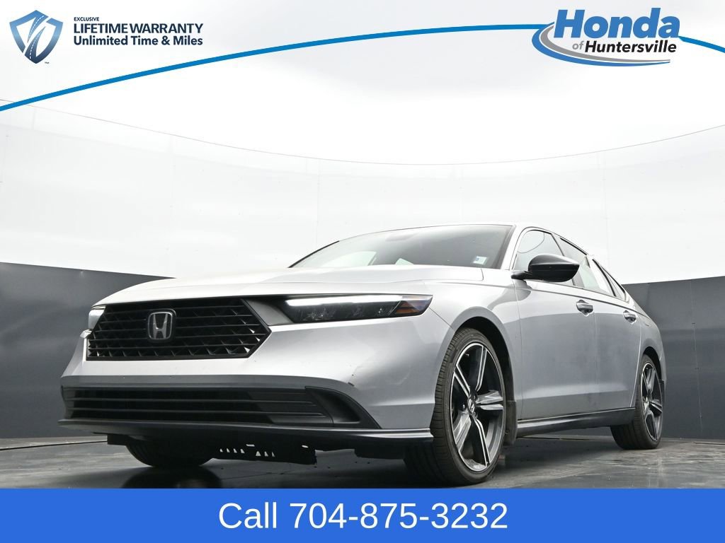 Used 2024 Honda Accord Sport image 25