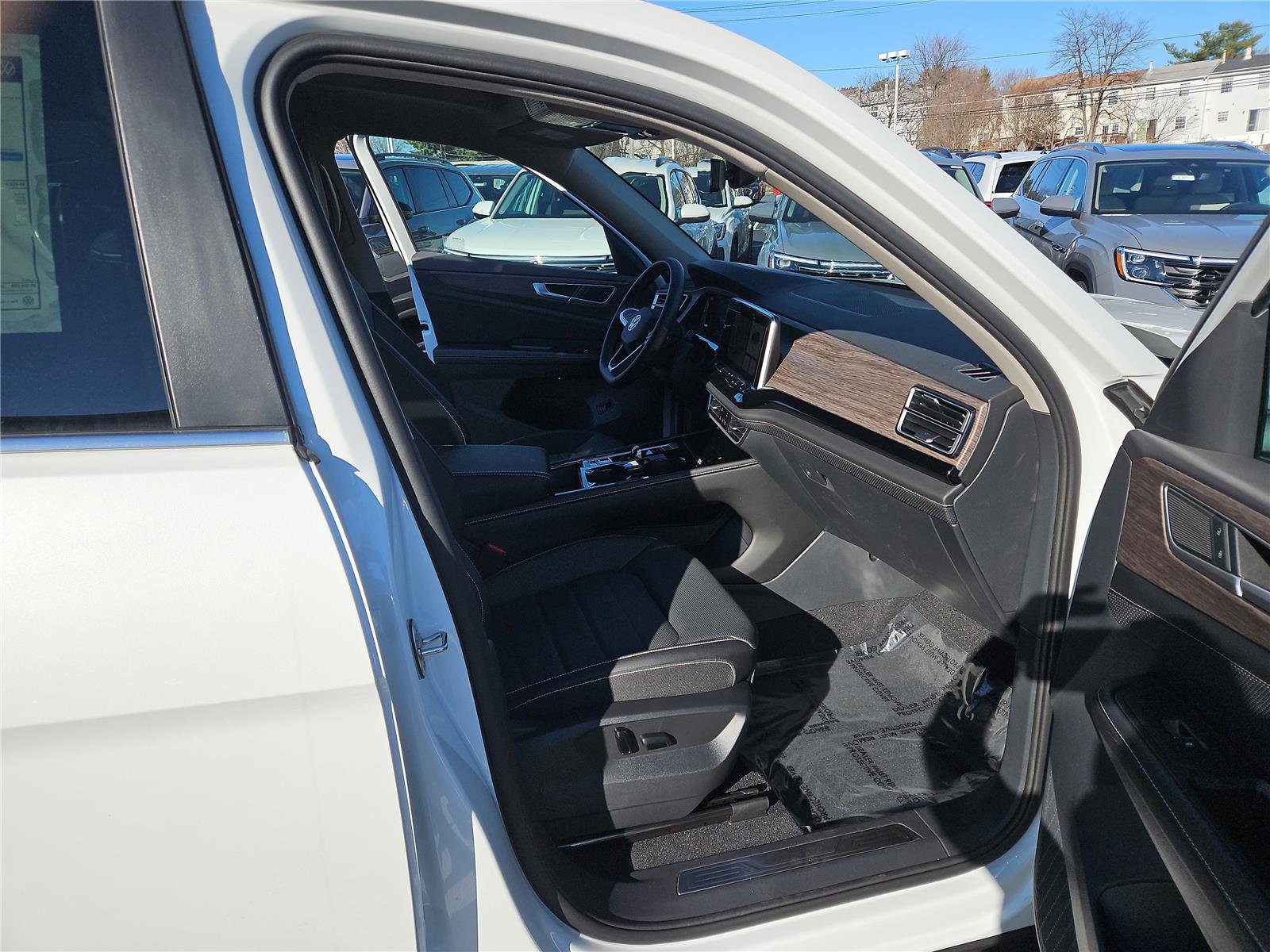 New 2026 Volkswagen Atlas SEL image 28