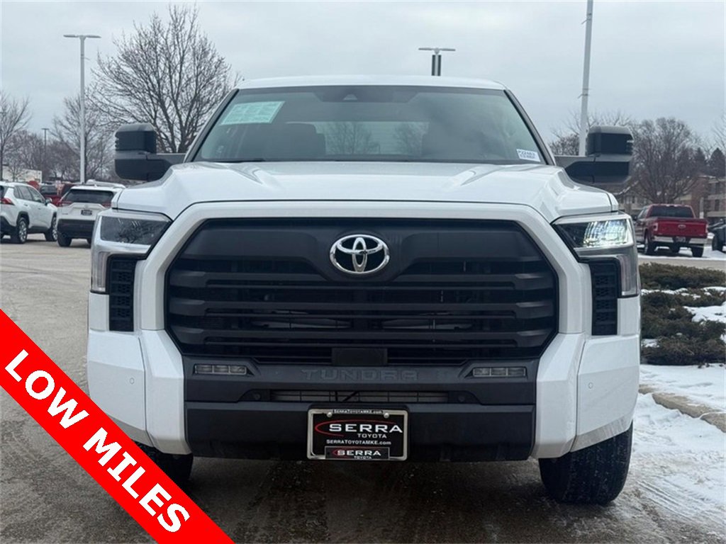 Used 2022 Toyota Tundra SR5 w/ SR5 Convenience Package image 6