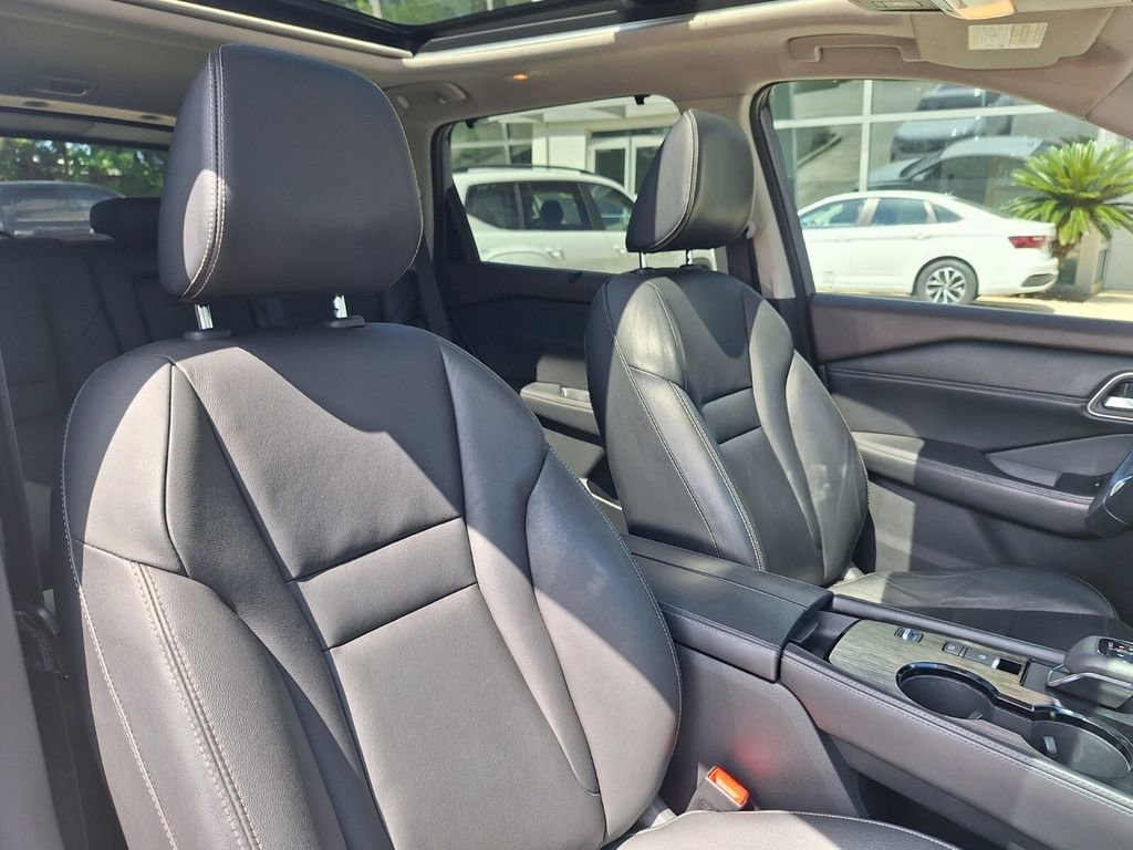 Used 2021 Nissan Rogue SL w/ Premium Package FWD image 31
