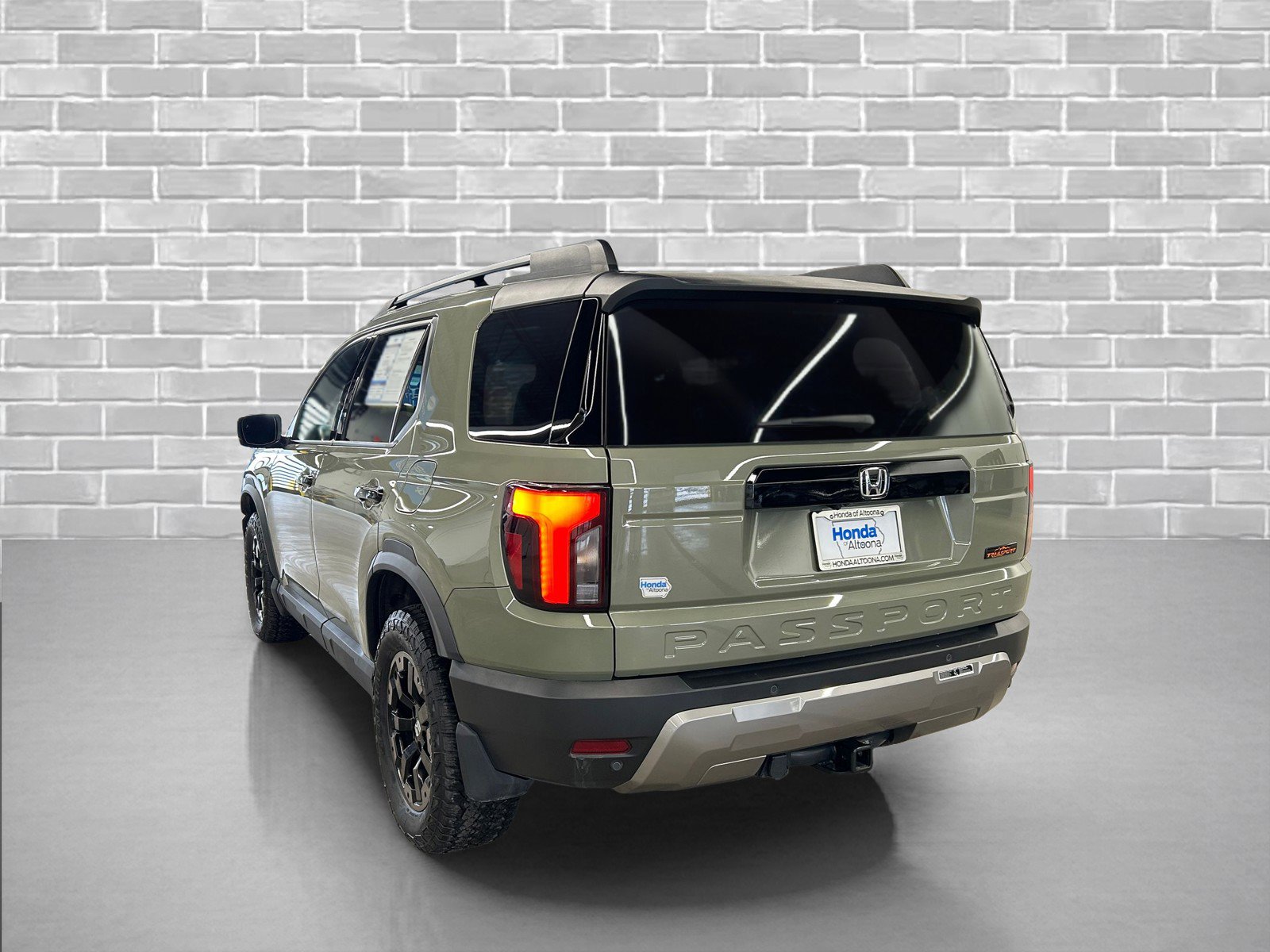 Certified 2026 Honda Passport TrailSport Elite image 3