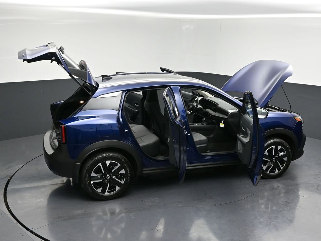 New 2026 Nissan Kicks SV w/ SV Premium Package AWD/4WD image 30