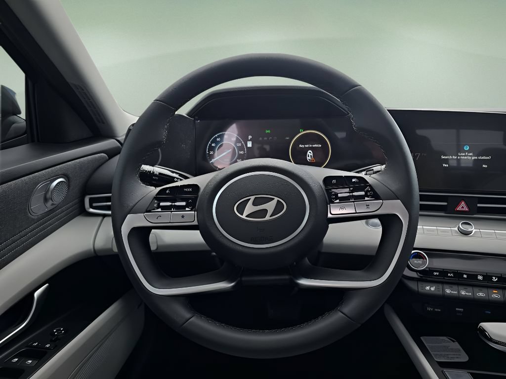 New 2026 Hyundai Elantra Limited FWD image 28