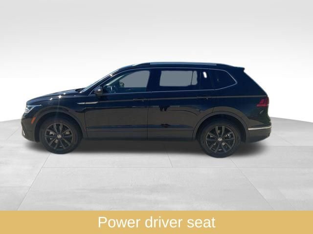 Used 2024 Volkswagen Tiguan SE image 4