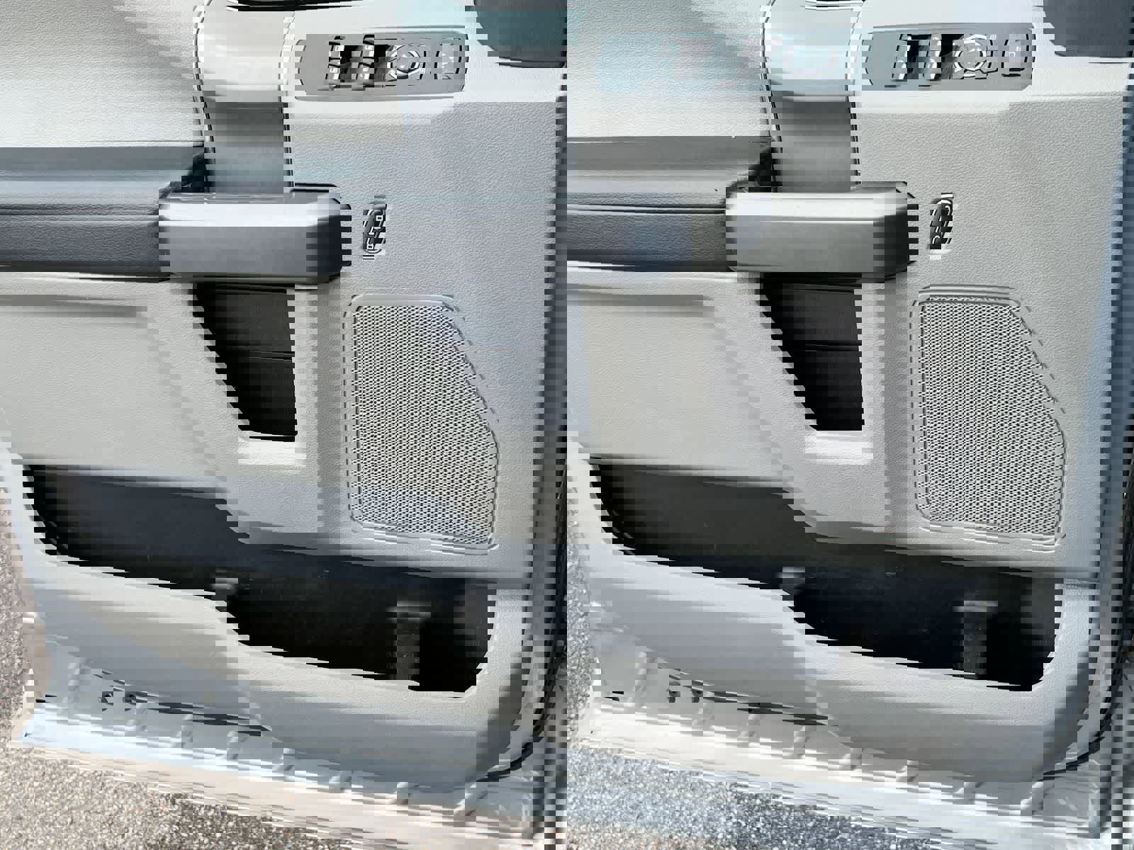 Used 2022 Ford F350 XLT w/ XLT Premium Package AWD/4WD image 29