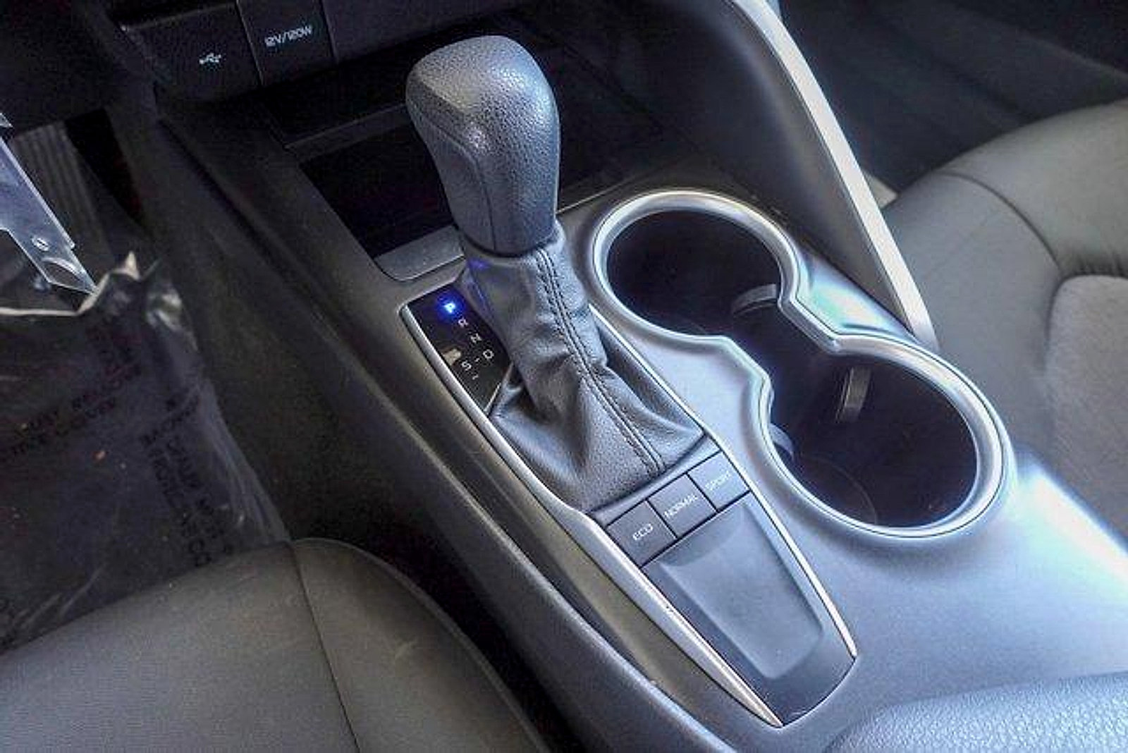 Certified 2024 Toyota Camry LE FWD image 19