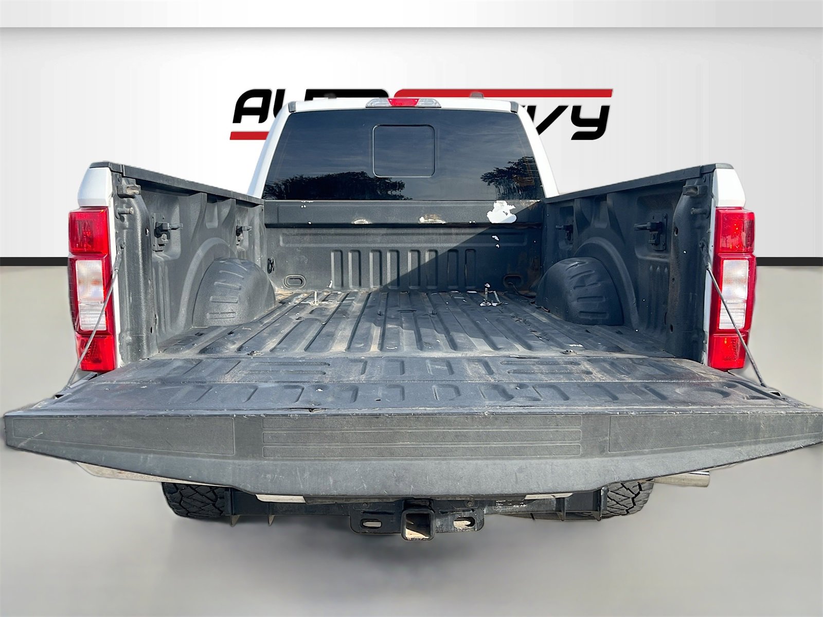 Used 2020 Ford F250 XLT w/ XLT Premium Package image 24