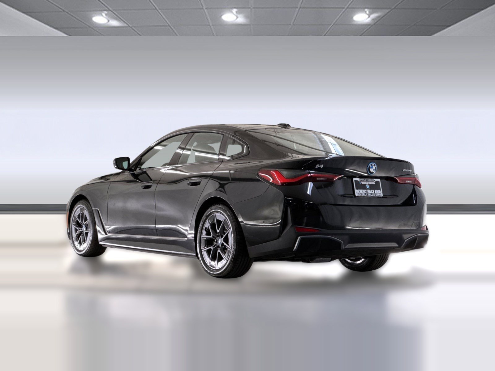 Used 2023 BMW i4 eDrive40 w/ Premium Package RWD image 3