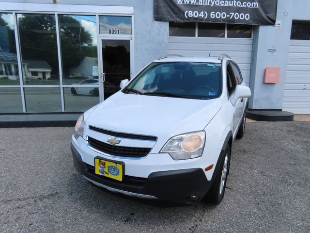 Used 2014 Chevrolet Captiva Sport LS FWD image 2