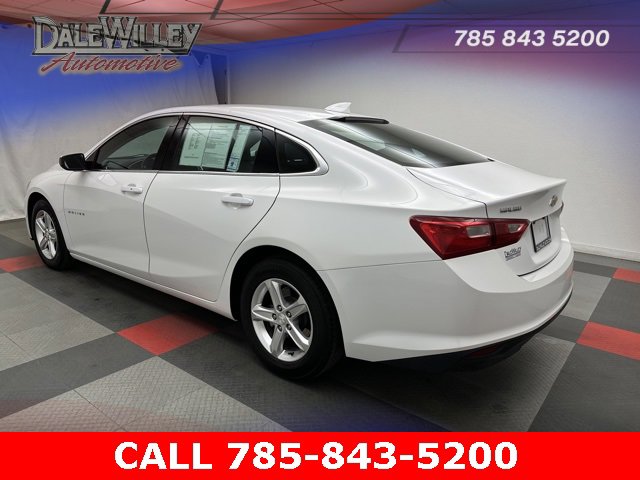Used 2023 Chevrolet Malibu LT image 4