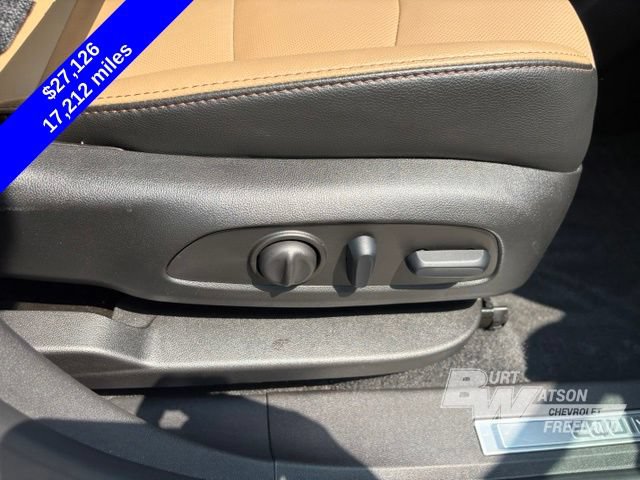 Used 2024 Chevrolet Equinox Premier FWD image 31