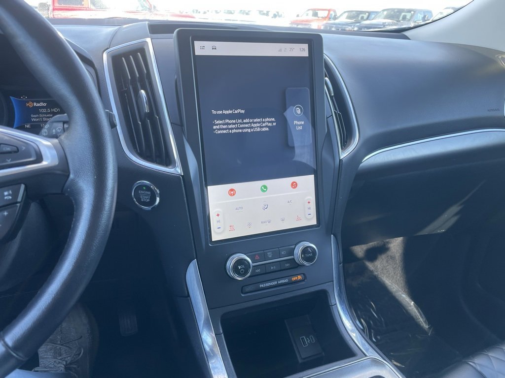 Used 2023 Ford Edge Titanium image 10