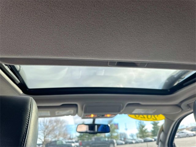 Used 2020 Nissan Frontier PRO-4X image 22