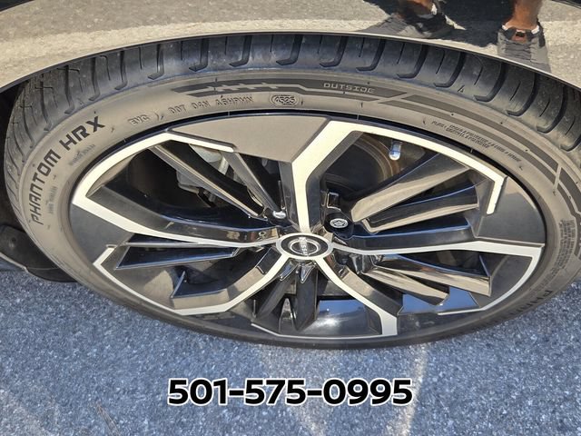 Used 2023 Nissan Altima 2.5 SR w/ SR Premium Package FWD image 7