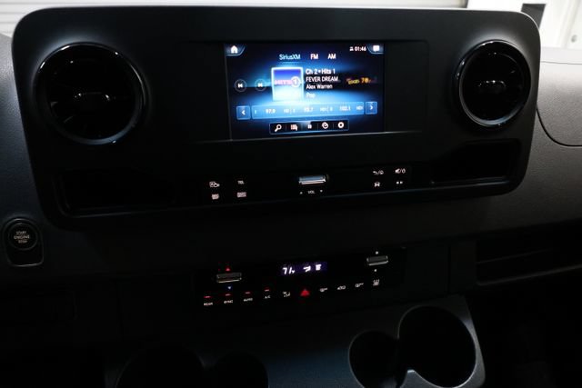 Used 2022 Mercedes-Benz Sprinter 2500 image 69