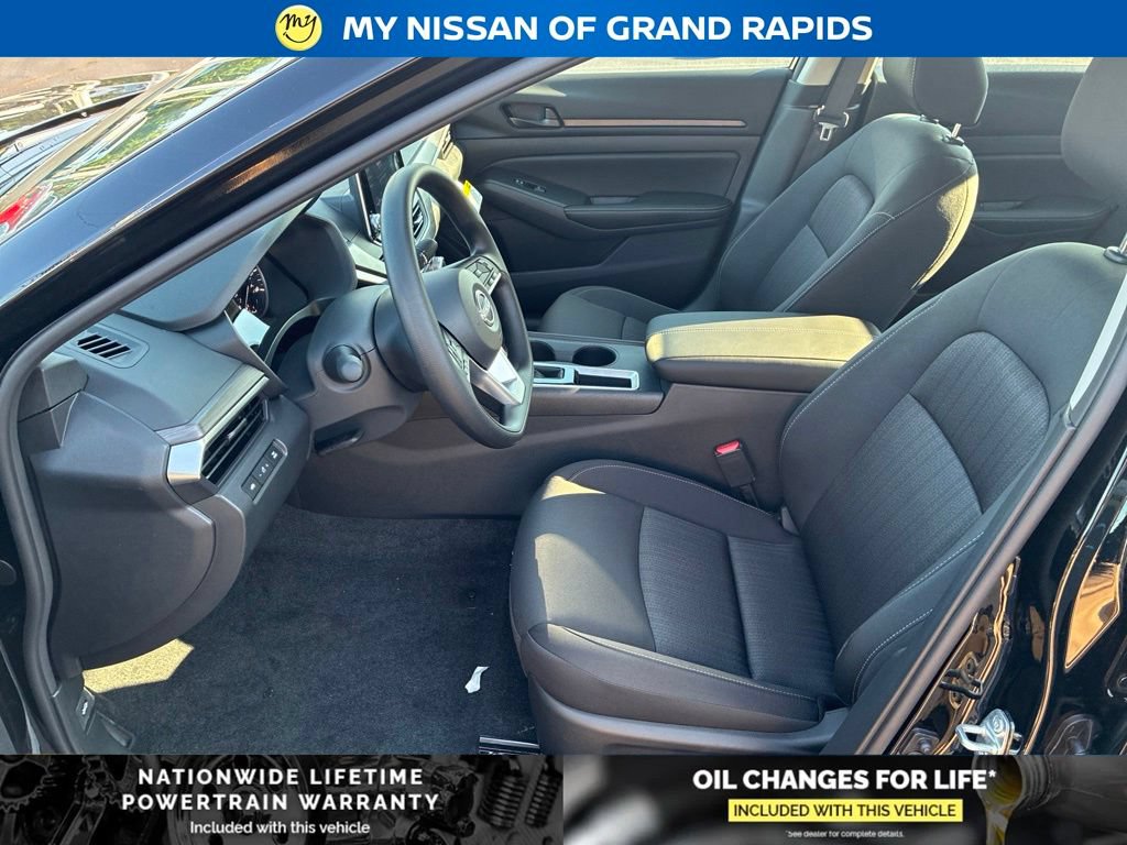 New 2026 Nissan Altima 2.5 SV FWD image 14