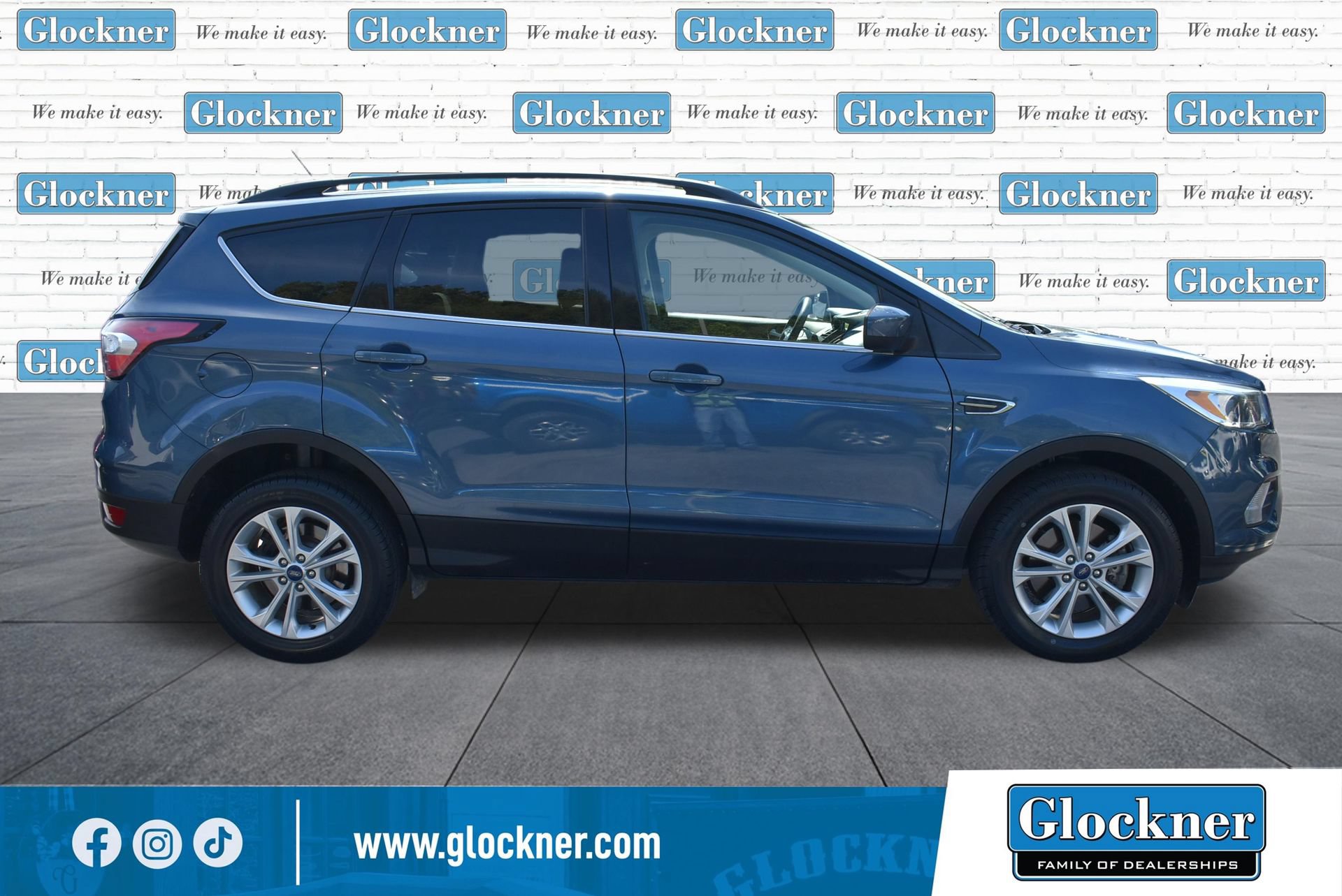 Used 2018 Ford Escape SE w/ SE Sync 3 Package AWD/4WD image 5