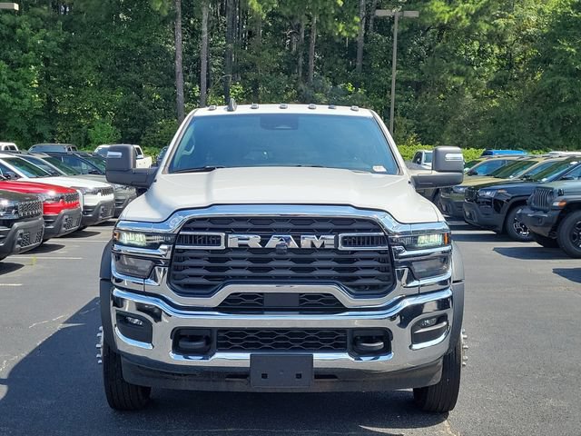 New 2025 RAM 5500 Tradesman AWD/4WD image 2