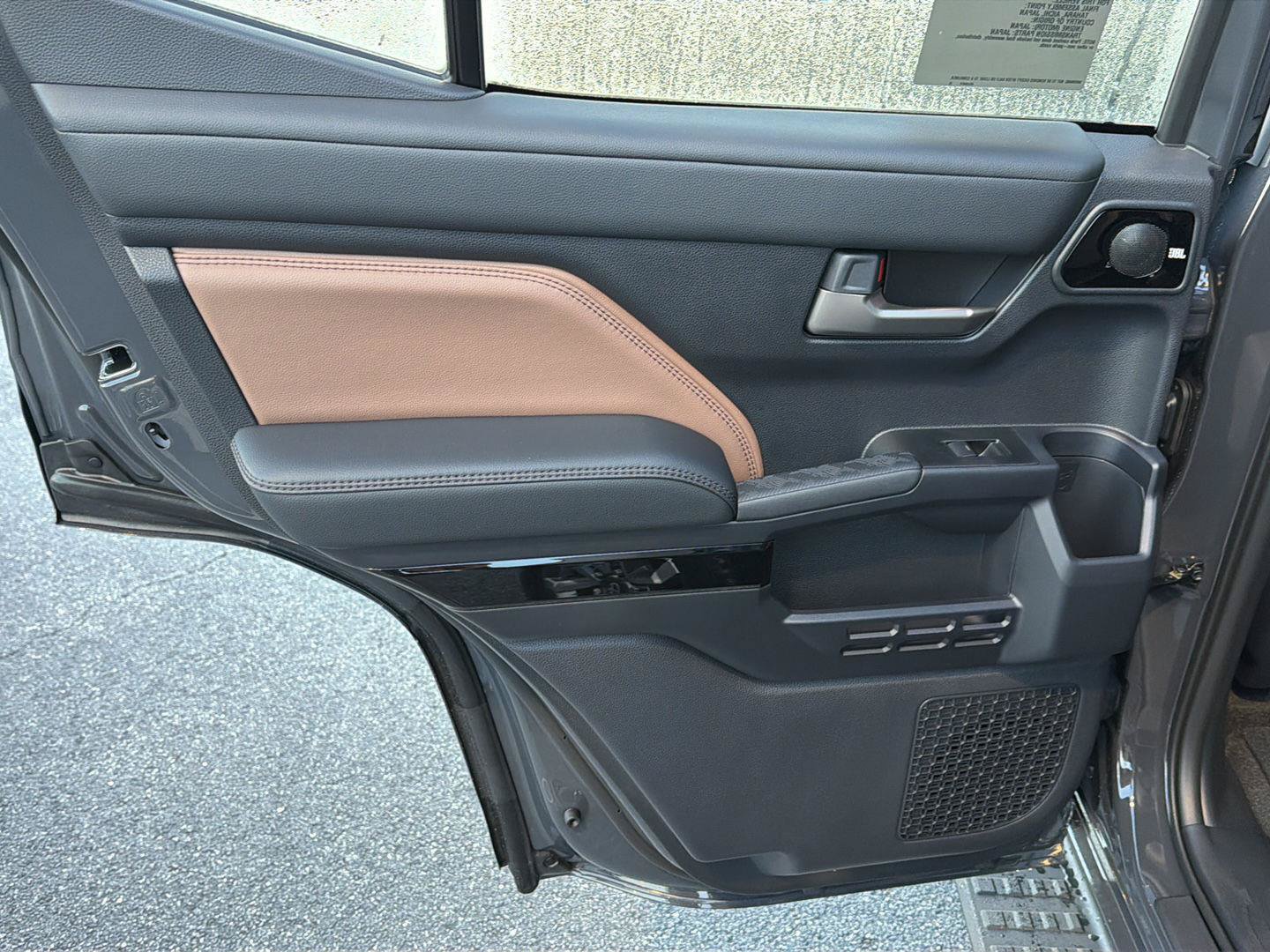 New 2026 Toyota 4Runner Limited AWD/4WD image 18