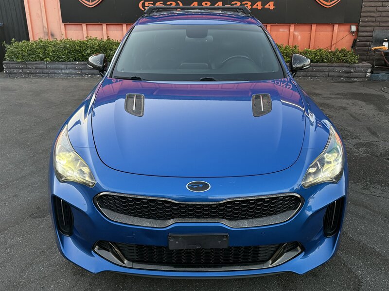 Used 2021 Kia Stinger GT image 3
