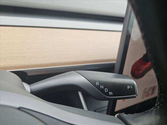 Used 2019 Tesla Model 3 Long Range image 12