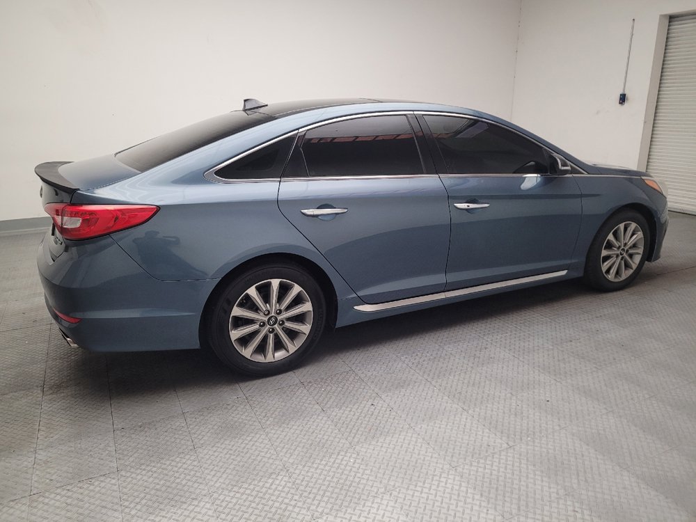 Used 2016 Hyundai Sonata Limited w/ Option Group 05 FWD image 10