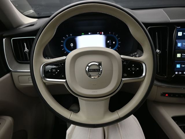 Used 2023 Volvo XC60 B5 Plus w/ Climate Package image 23