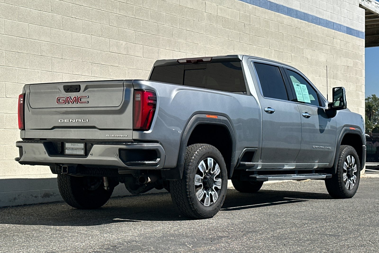 Certified 2024 GMC Sierra 2500 Denali w/ Technology Package AWD/4WD image 4